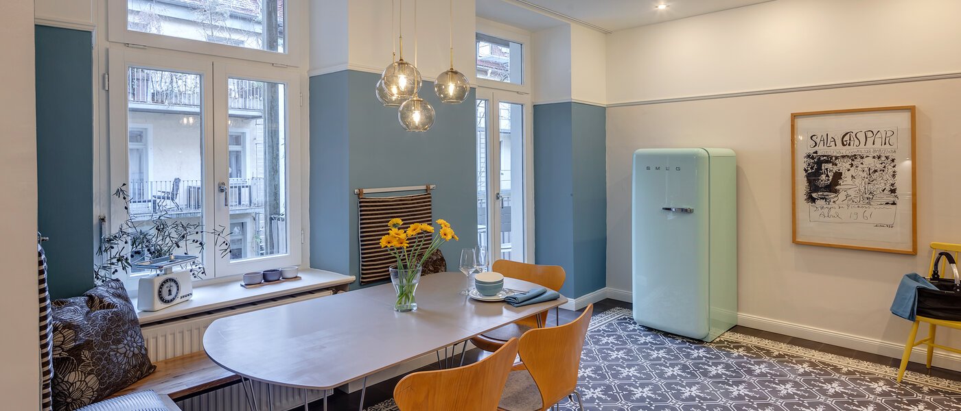 Ploché München Glockenbachviertel 02 Kuchyně 11352