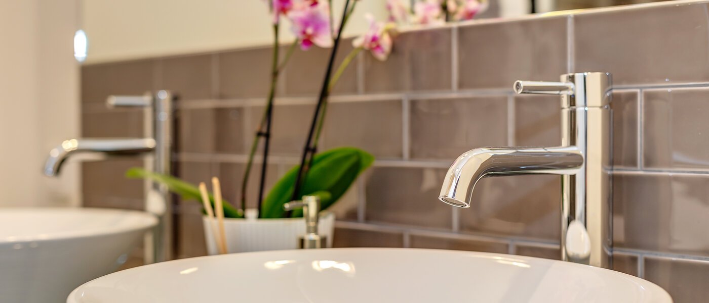 Ploché München Glockenbachviertel 01 Koupelna 11352