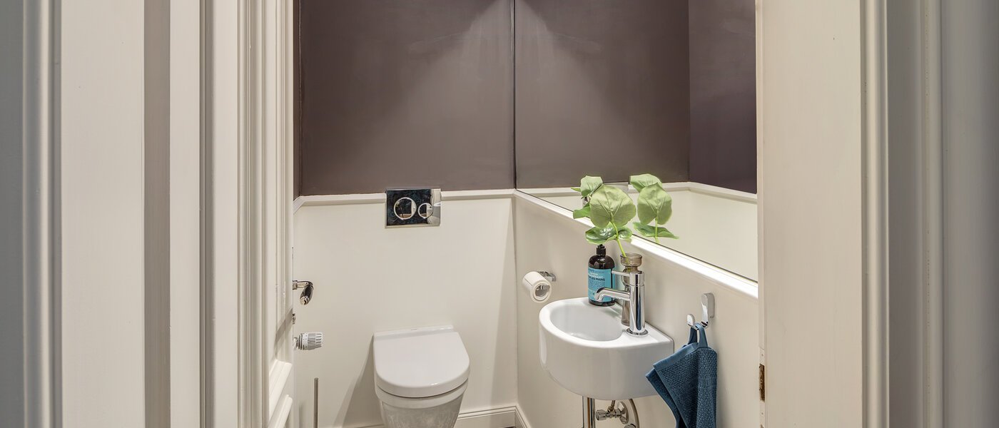 Ploché München Glockenbachviertel 01 sep. WC 11352