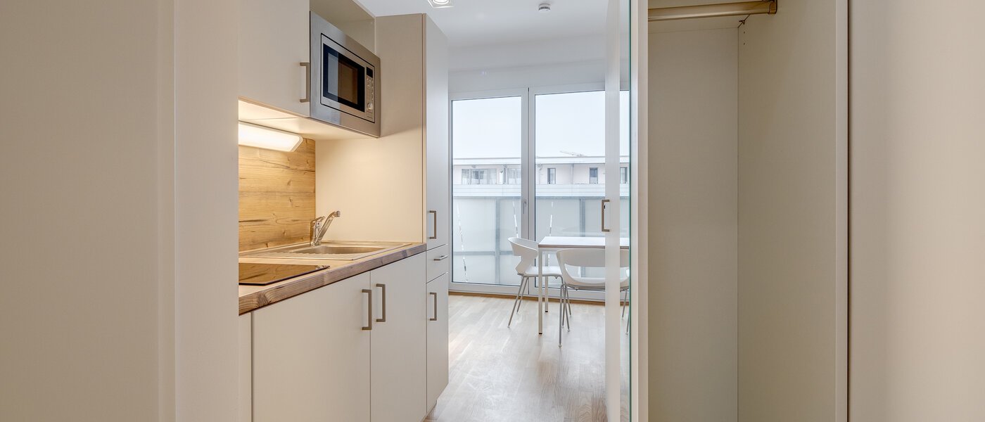 Ploché München Messestadt Riem 01 Chodba/chodba 11387