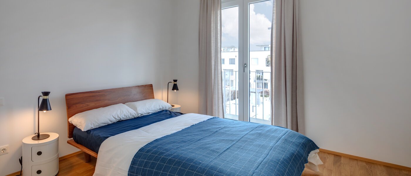 Düz München Aubing 01 Yatak Odası 11399