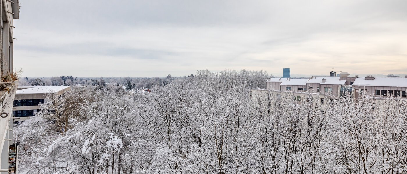 Ravna stran München Arabellapark 03 Oglejte si 11422