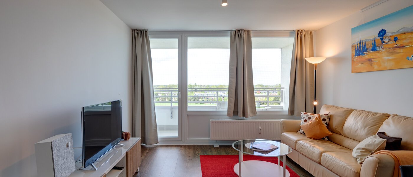 Plat Oberschleißheim 01 Camera de zi 11550