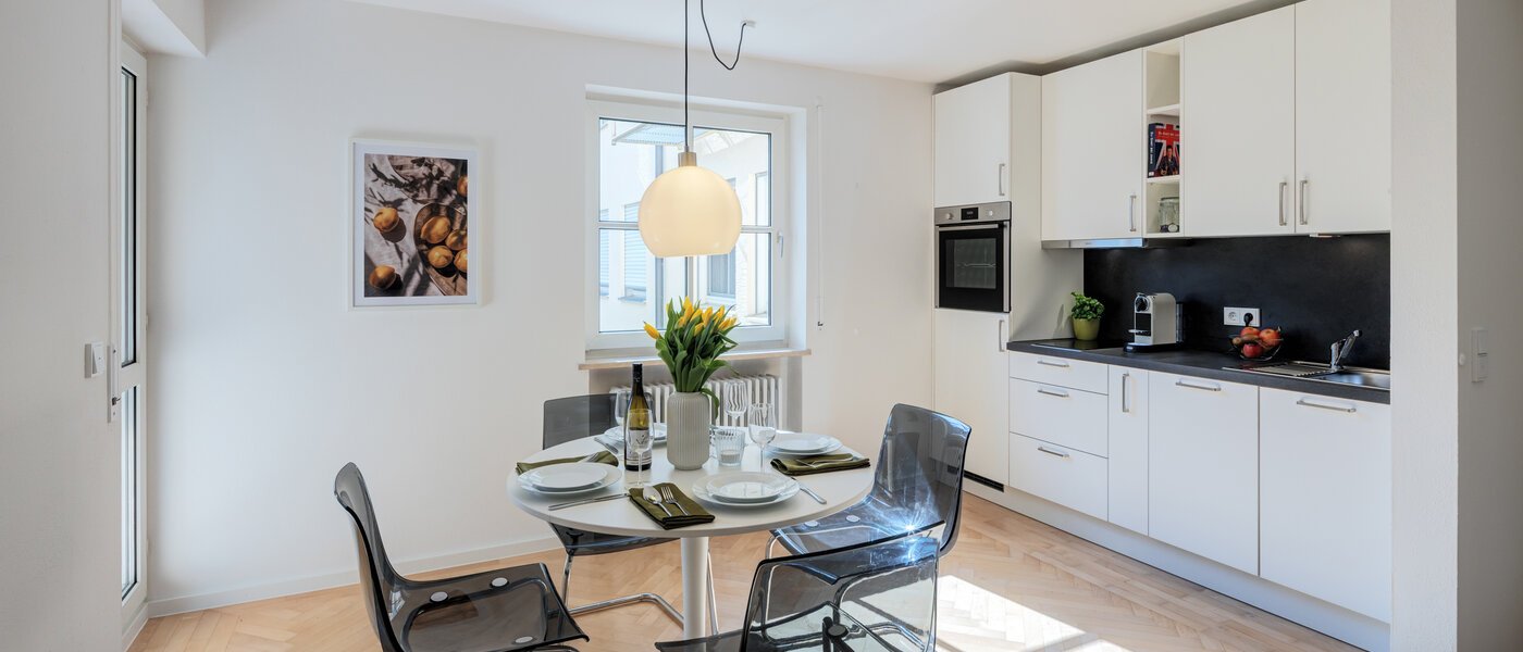 Płaski München Schwabing-Nord (zw. Leopoldstraße & Englischen Garten) 02 Kuchnia 11551