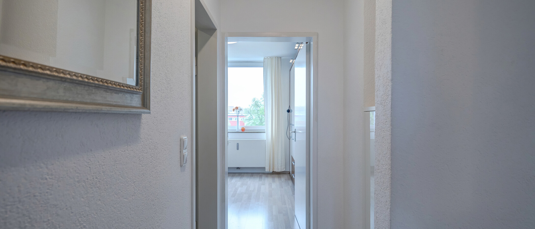 Flat München Milbertshofen 02 Korridor/gang 11553