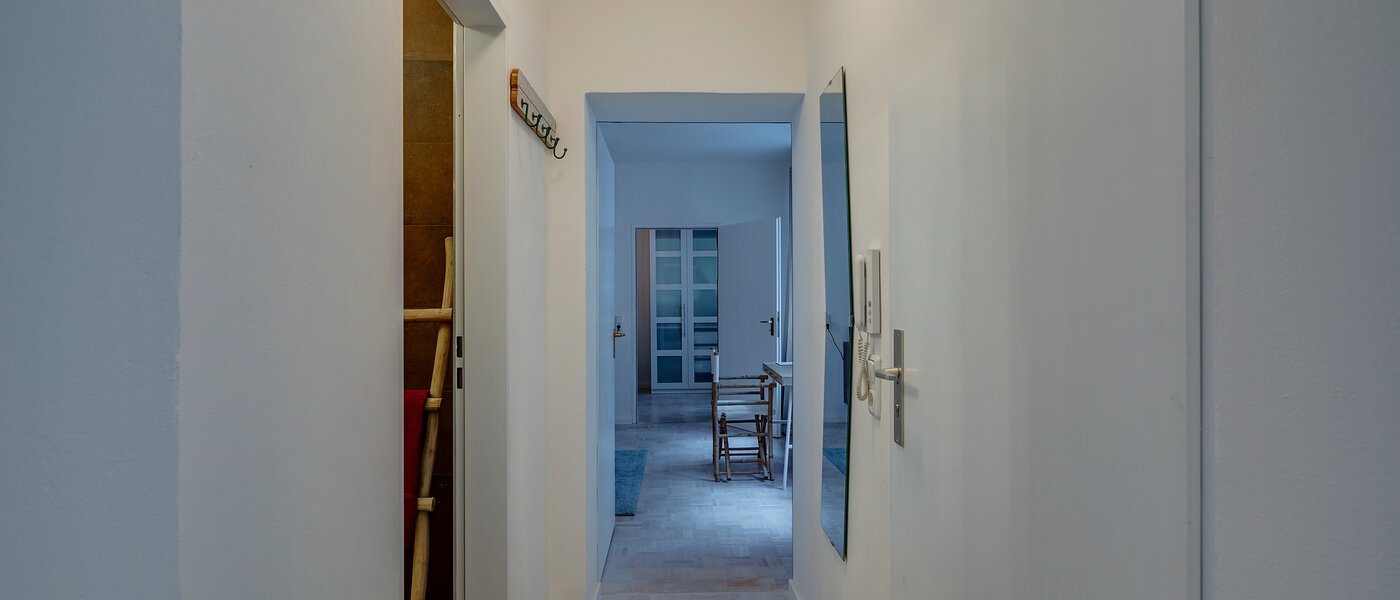 Düz München Maxvorstadt - Universitätsviertel 02 Koridor/koridor geçidi 11567