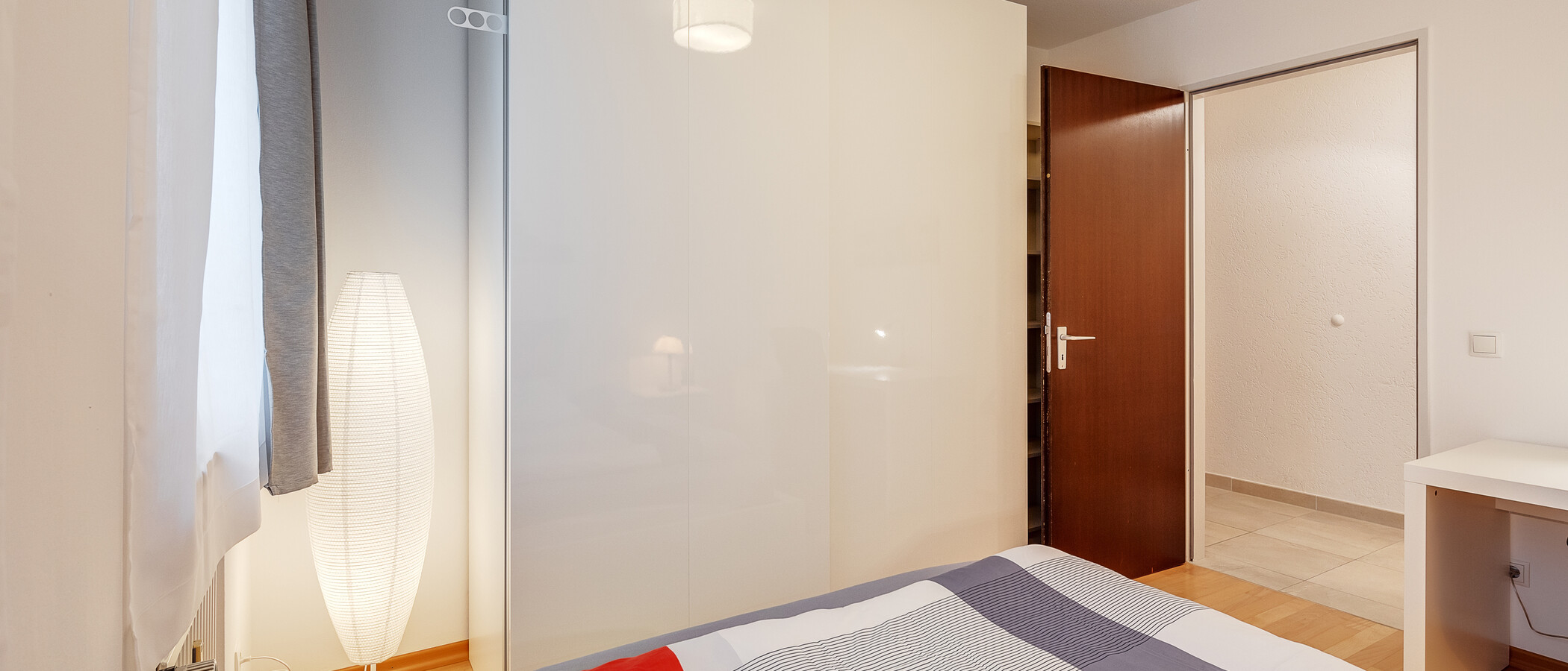 Düz München Oberföhring 02 2. yatak odası 11585