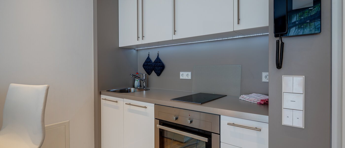 Düz München Bogenhausen 01 Mutfak 11603