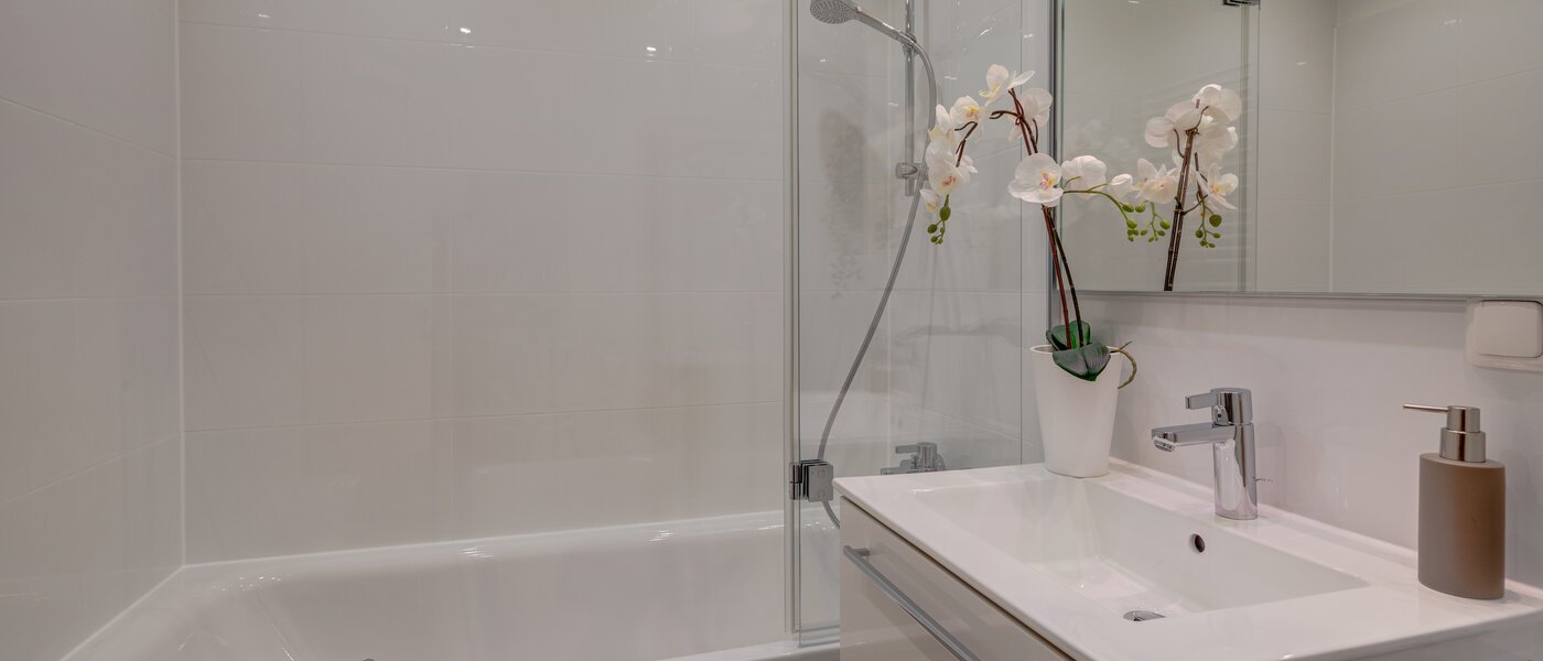 Ploché München Schwabing (rechts der Leopoldstraße) 01 Kúpeľňa 11606