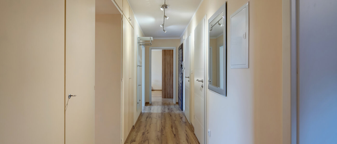 Ploché München Aubing 01 Chodba/chodba 11641