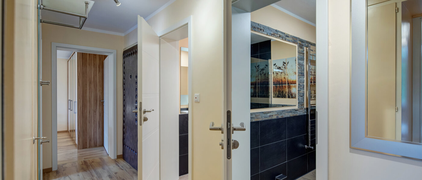 Ploché München Aubing 02 Chodba/chodba 11641