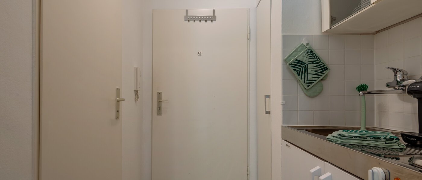 Ploché München Thalkirchen 02 Chodba/chodba 11645