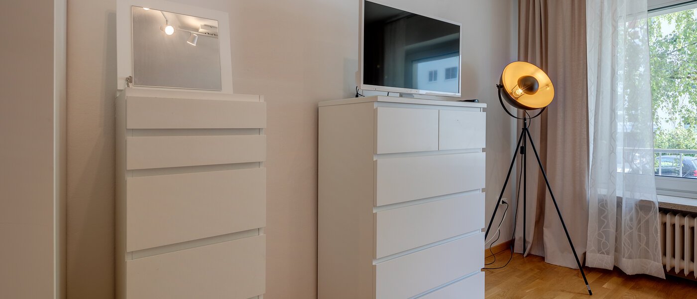 Ploché München Thalkirchen 04 Obývací prostor 11645