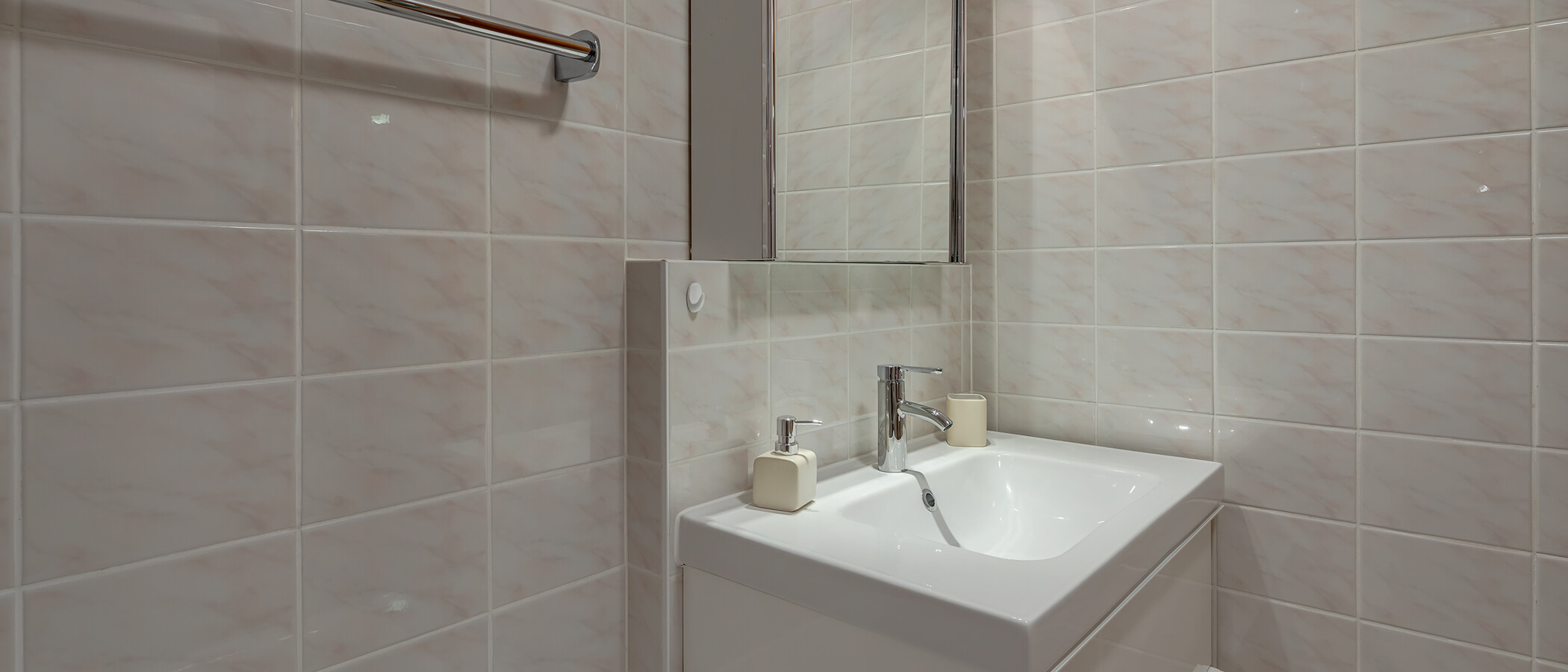 Flat München Lerchenau 02 Baderom 11659