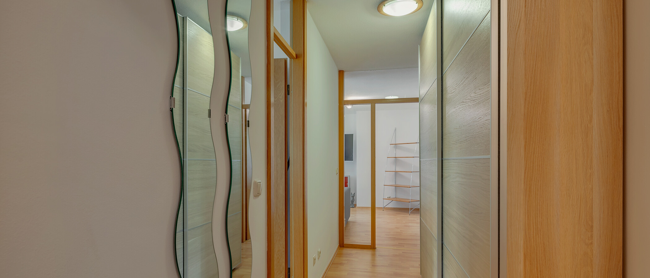 Flat München Lerchenau 01 Korridor/gang 11659