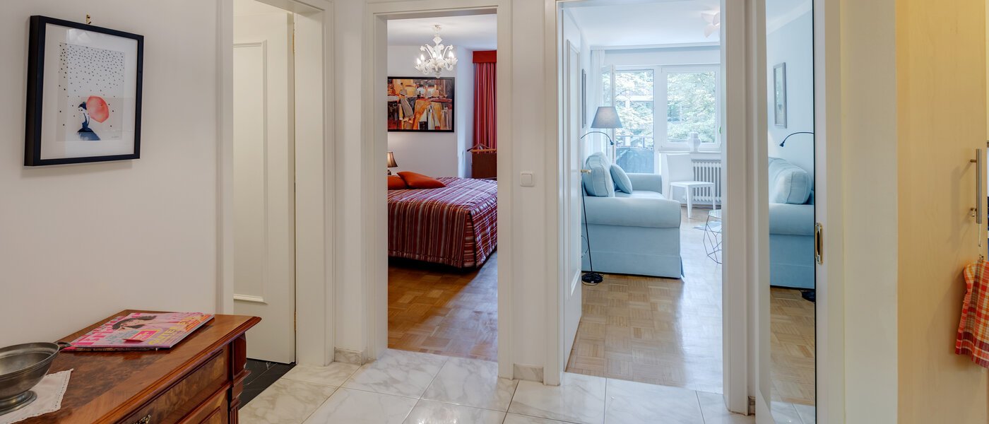 Ploché München Gärtnerplatzviertel 02 Chodba/chodba 11662