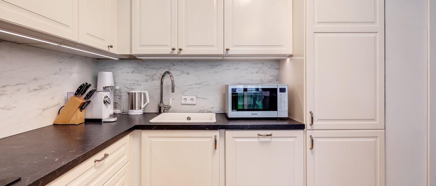 Ploché München Bogenhausen 03 Kuchyňa 11684