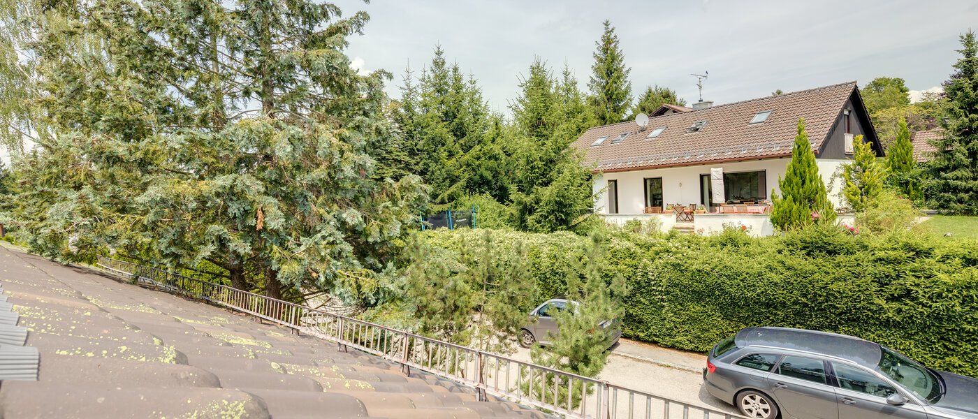 Podkrovní byt Feldafing Tutzing 04 Zobrazit 11697