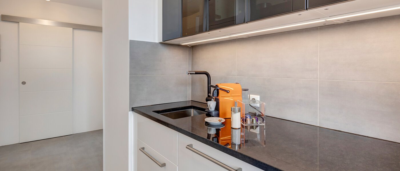 Ravna stran München Sendling 03 Kuhinja 11703