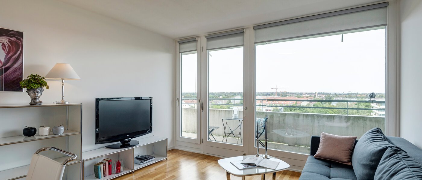 Ravna stran München Sendling 03 Dnevni prostor 11703