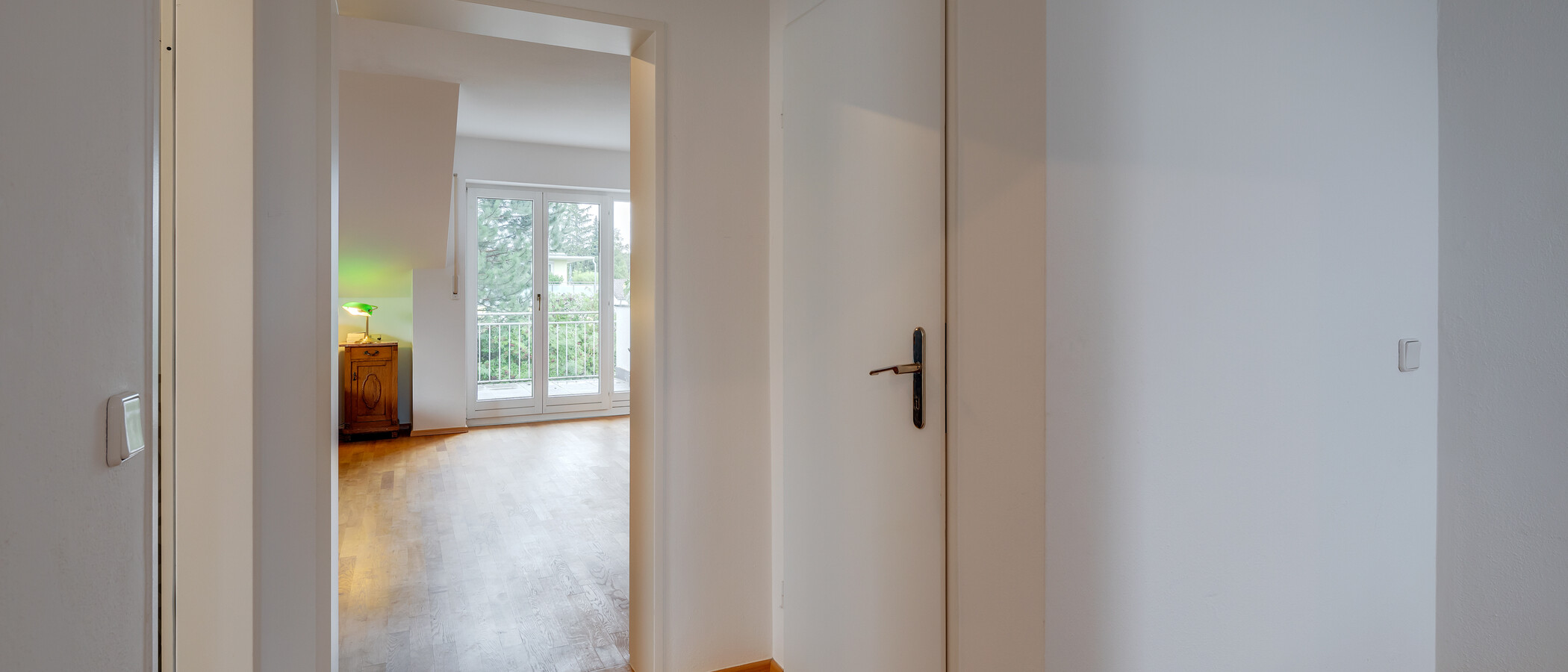 Casa geminada München Harlaching 07 Corredor/passagem 11748