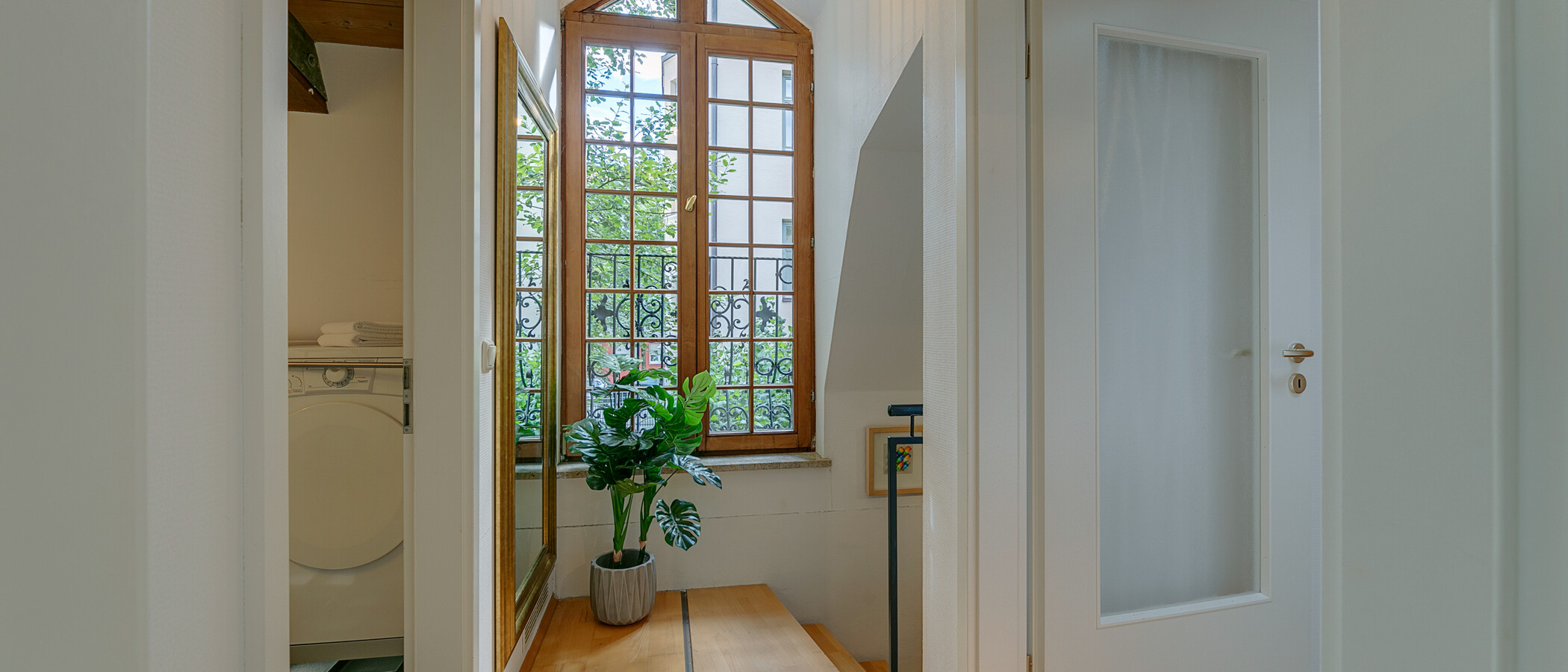 Maisonette-lejlighed München Westend 01 Korridor/gang 11814