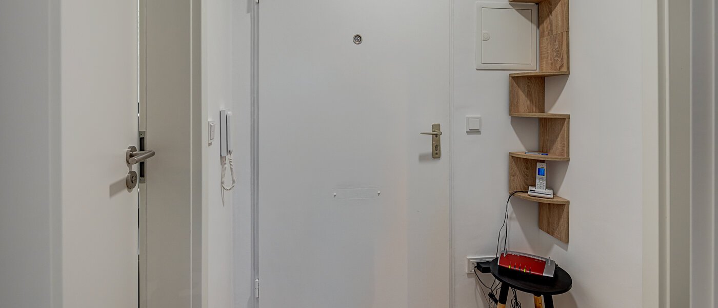 Ravna stran München Untergiesing 03 Koridor/hodnik 11816