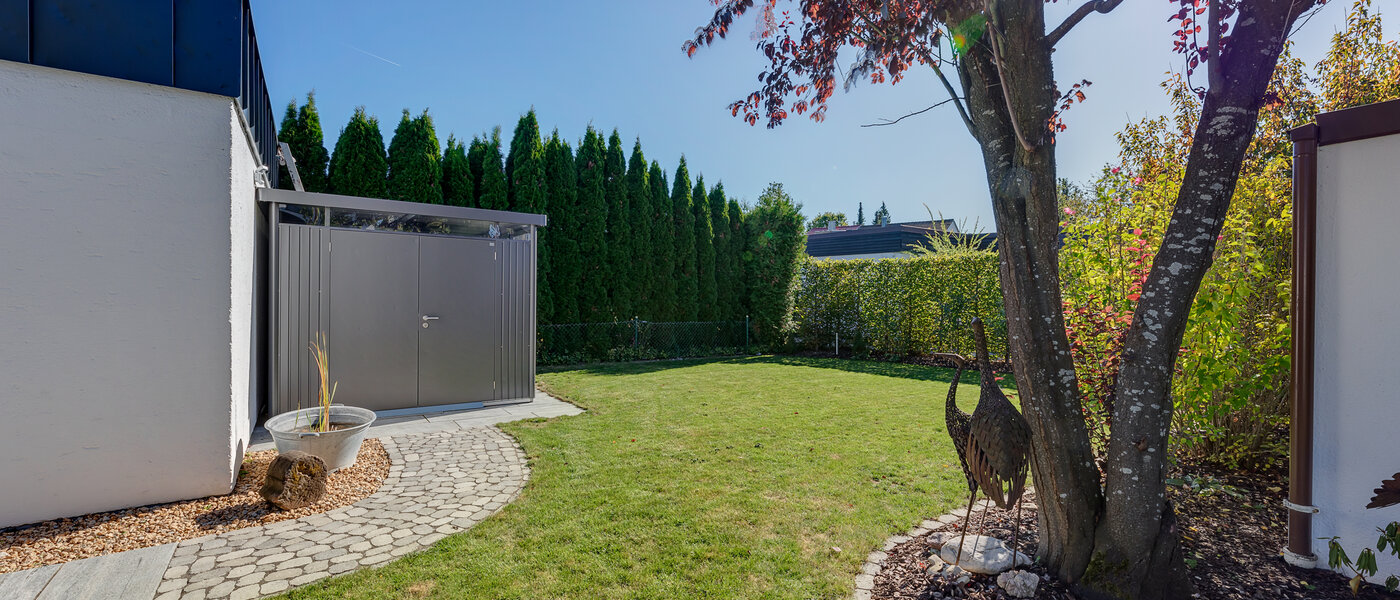 Bungalov Germering 05 Záhrada 11857