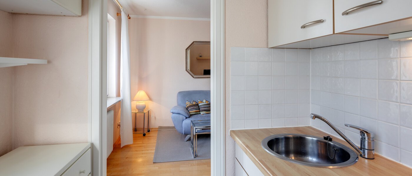 Плосък München Schwabing-West (rund um den Hohenzollernplatz) 04 Кухня 1187