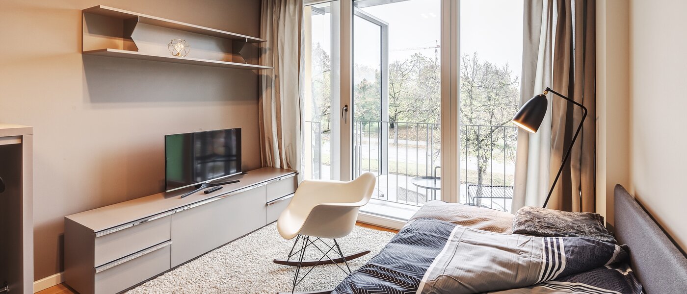 Ravna stran München Schwabing-West (rund um den Hohenzollernplatz) 02 Dnevni prostor 11899