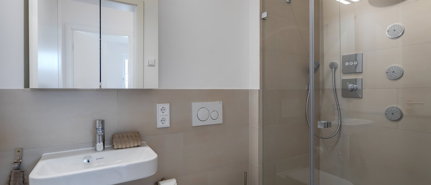 Plano München Neuhausen 01 2. casa de banho 11921