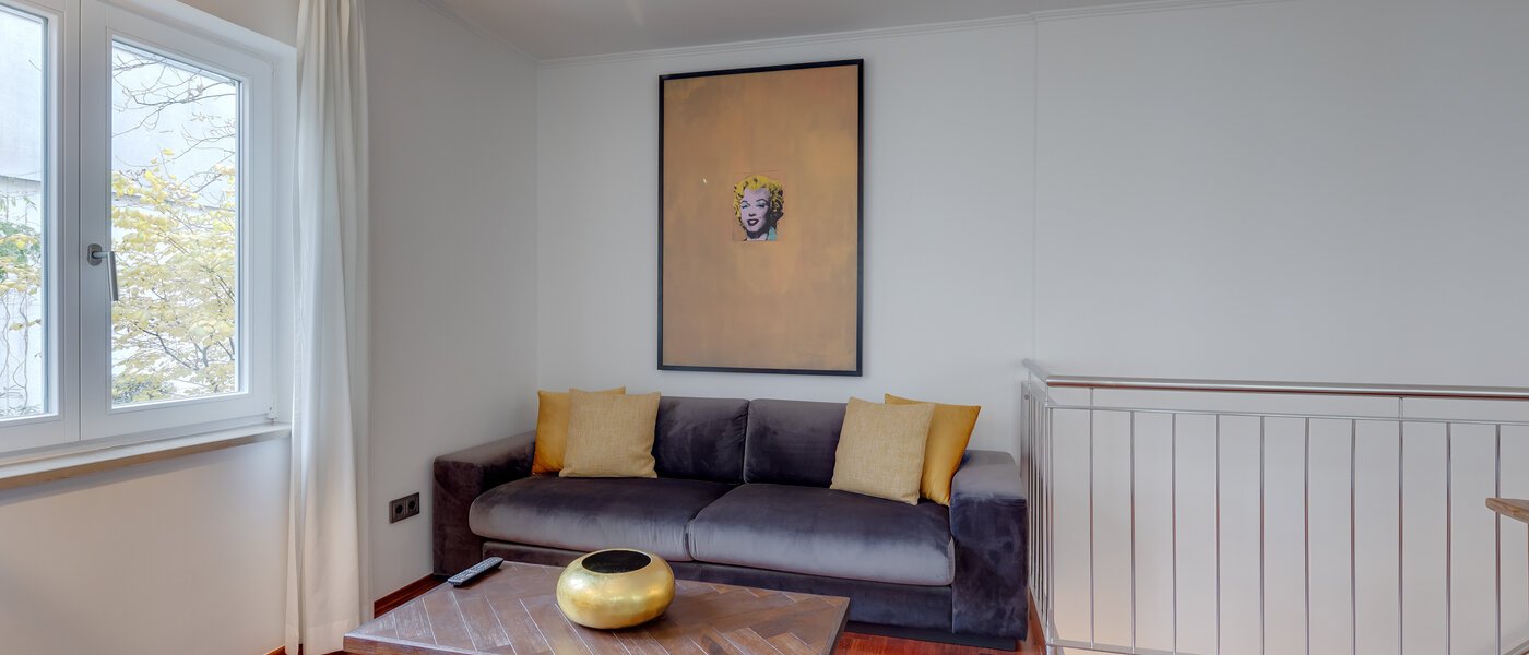 Διαμέρισμα μεζονέτας München Schwabing-West (rund um den Hohenzollernplatz) 02 Καθιστικό 11944