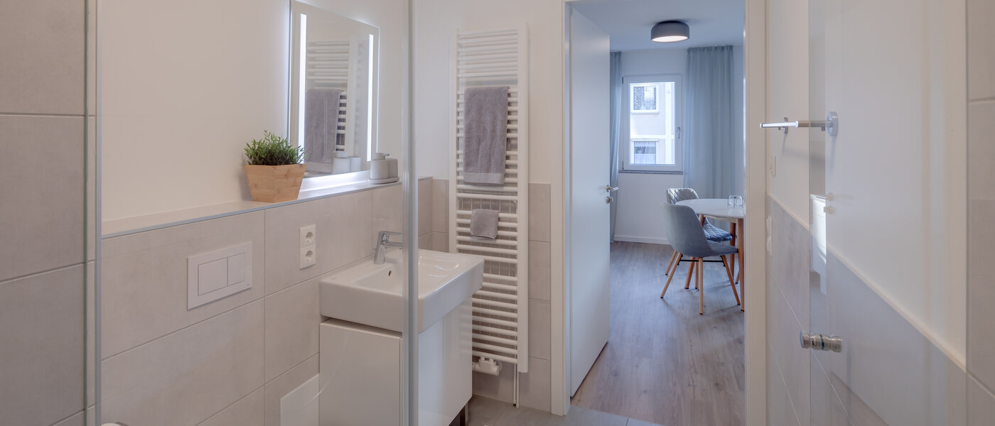 Flat München Milbertshofen 02 Baderom 11972