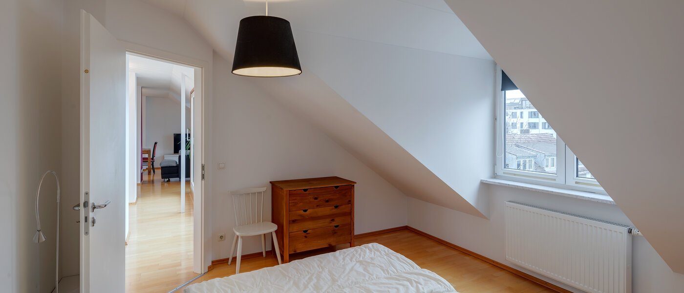 Flat München Milbertshofen 02 Soverom 11984