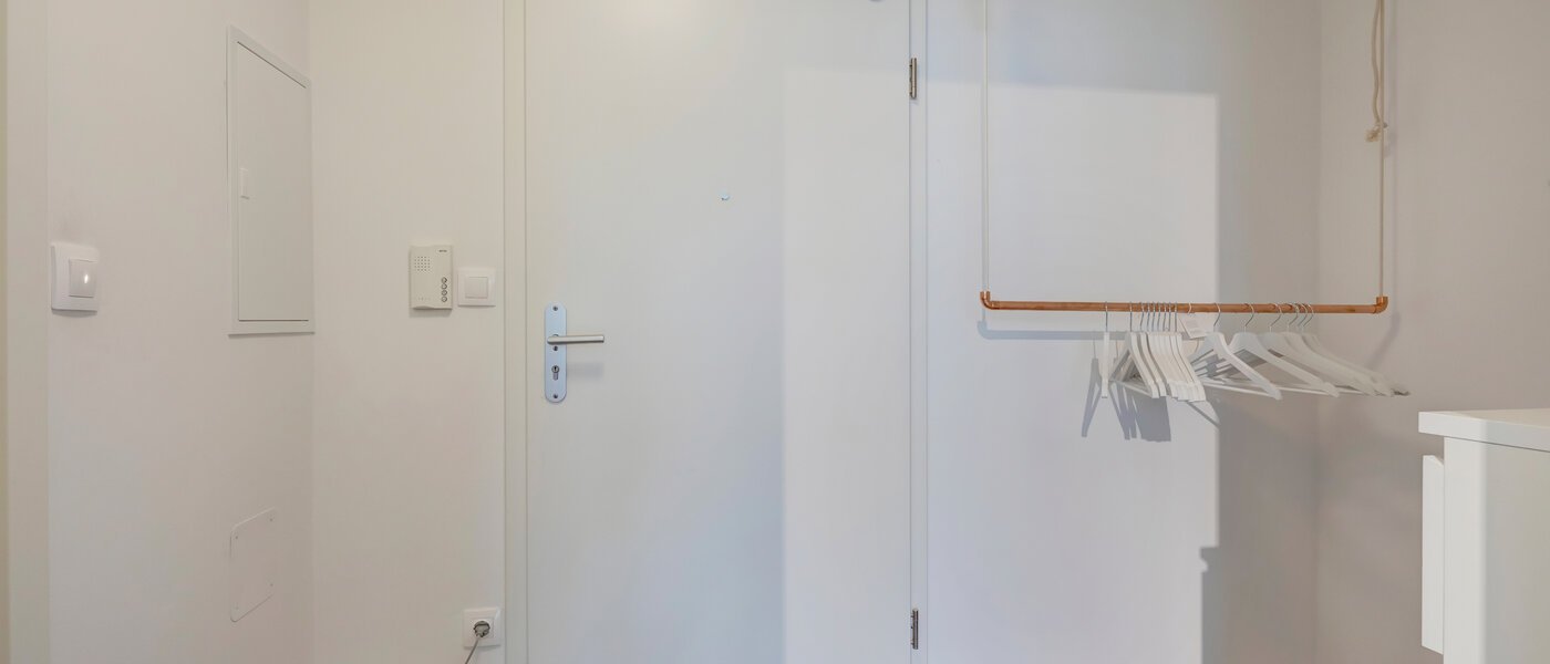 Ploché Oberschleißheim 03 Chodba/priestor 12110