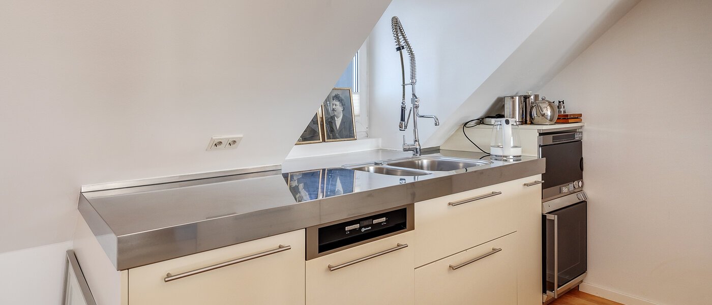Mezonetový byt München Ludwigsvorstadt 02 Kuchyně 12126