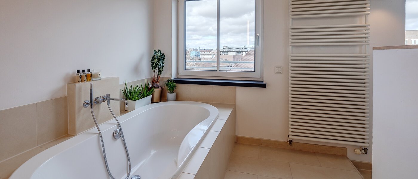 Mezonetový byt München Ludwigsvorstadt 02 Koupelna 12126