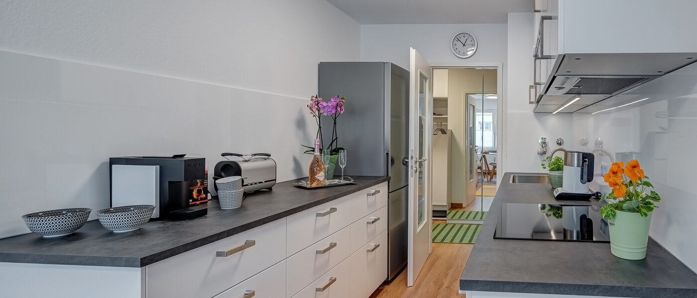 Lapos München Neuhausen 01 Konyha 12163