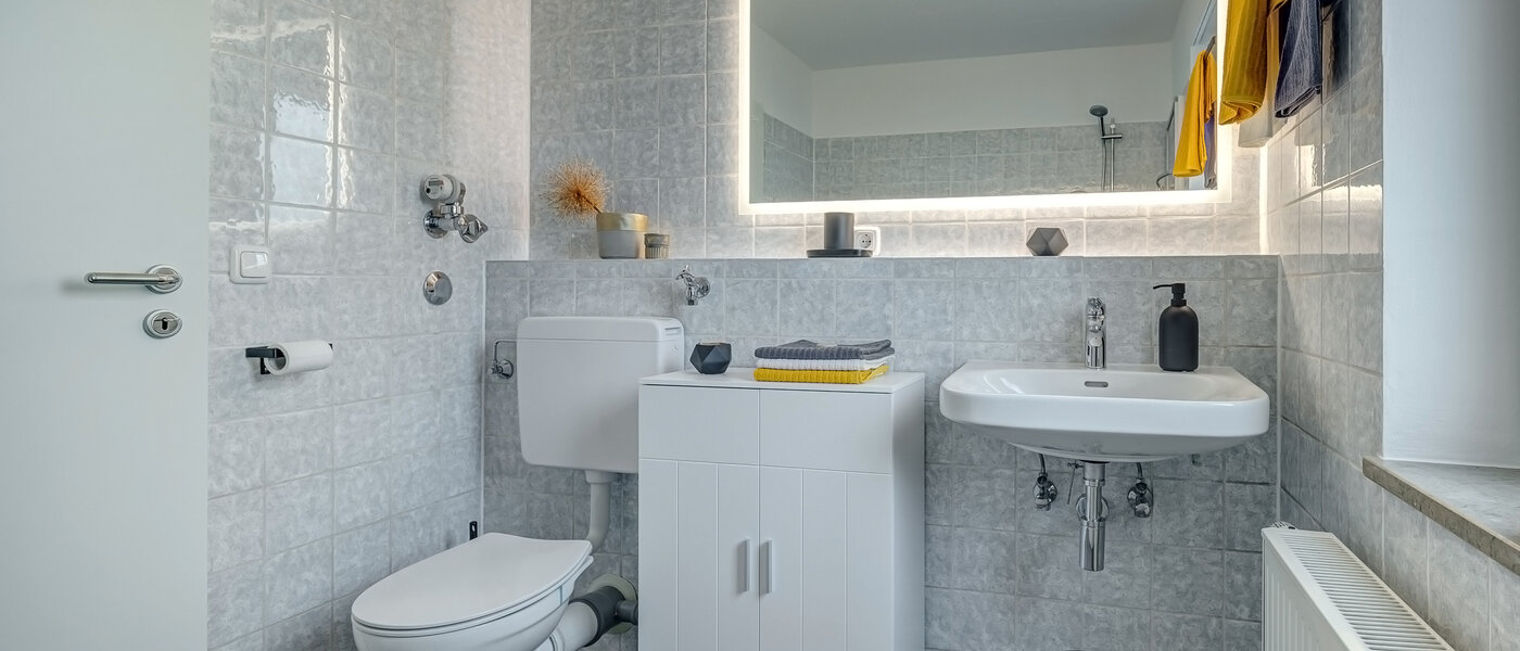 Lapos München Neuhausen 03 Fürdőszoba 12163