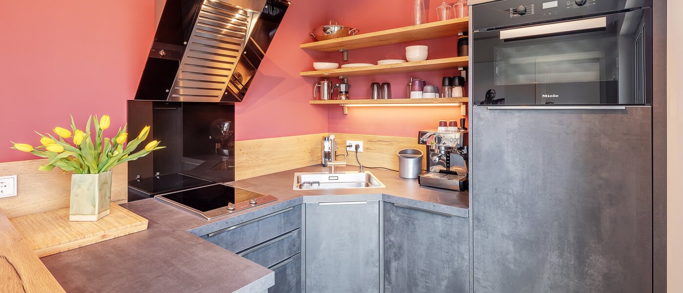 Ploché München Thalkirchen 03 Kuchyně 12190