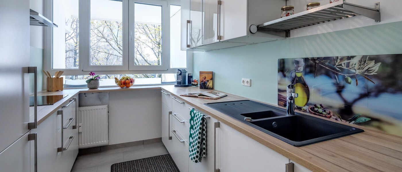 Ravna stran München Feldmoching 01 Kuhinja 12193