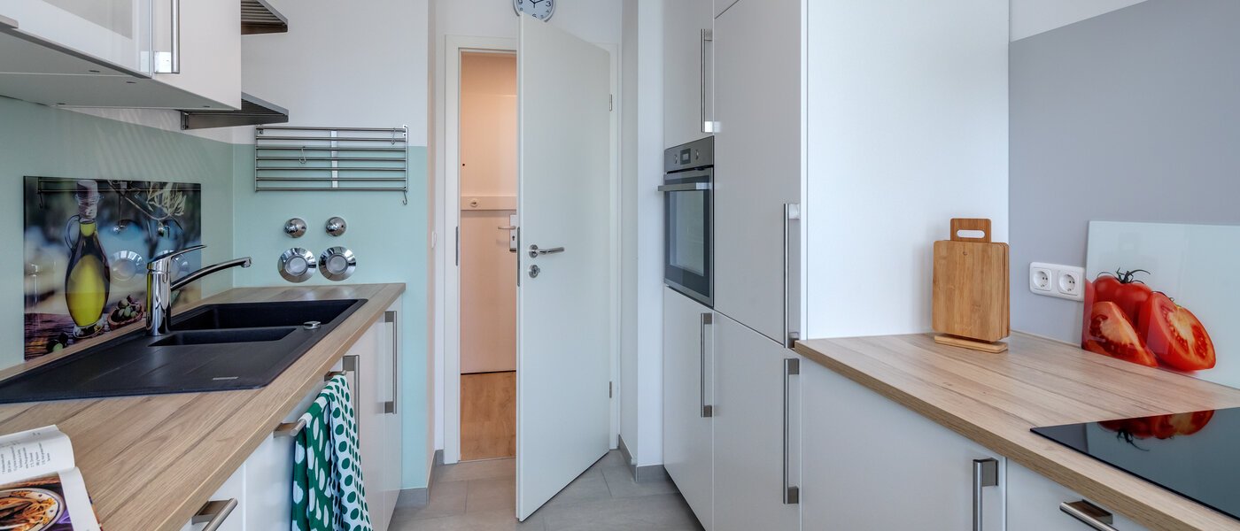 Ravna stran München Feldmoching 03 Kuhinja 12193