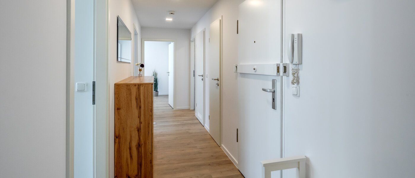 Ravna stran München Feldmoching 02 Koridor/hodnik 12193