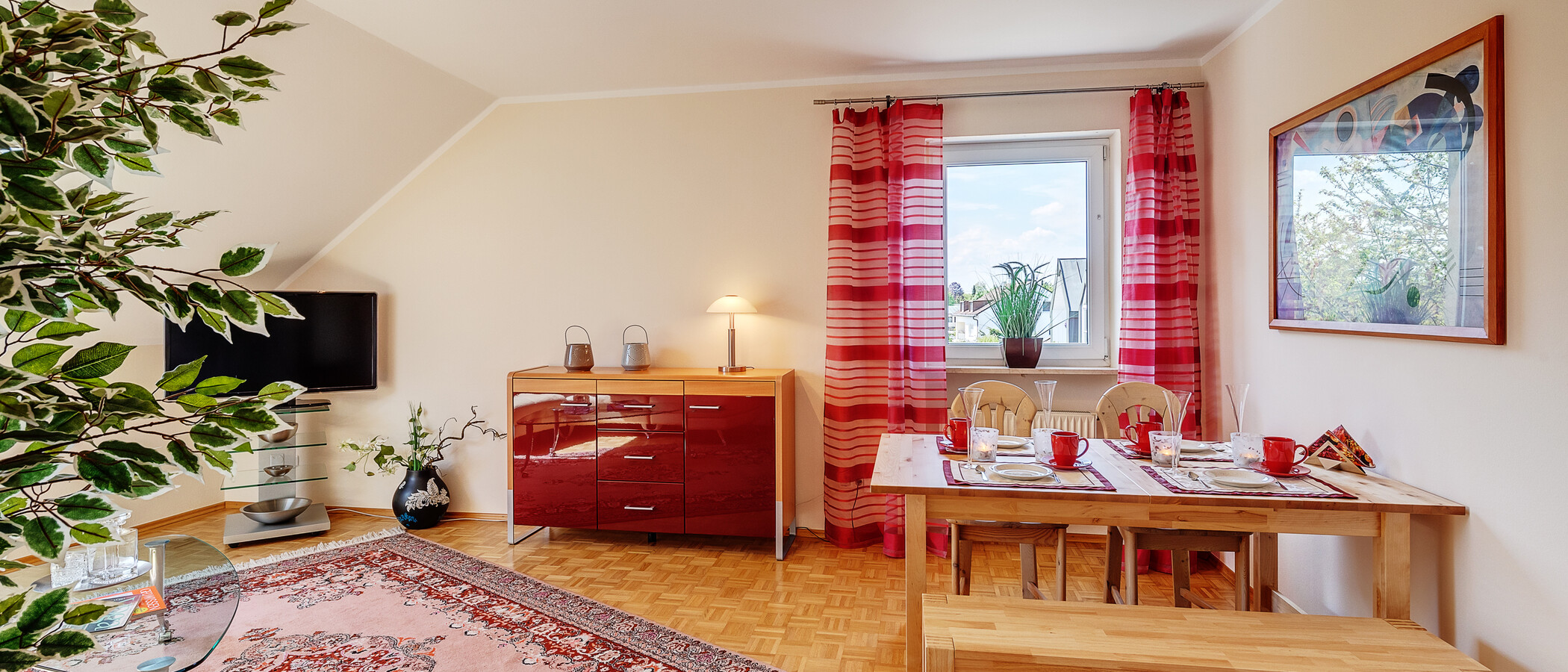 Podkrovný byt München Waldperlach 01 Obývacia časť 12208