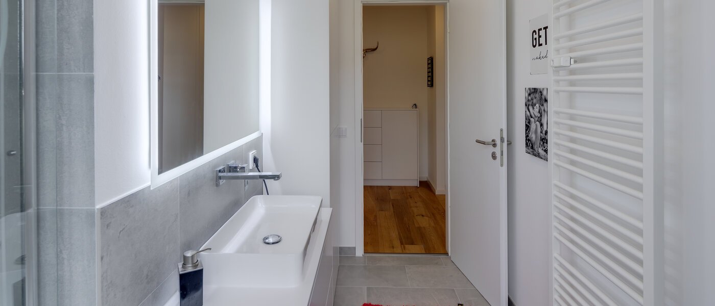 Flat München Westpark 05 Baderom 12215