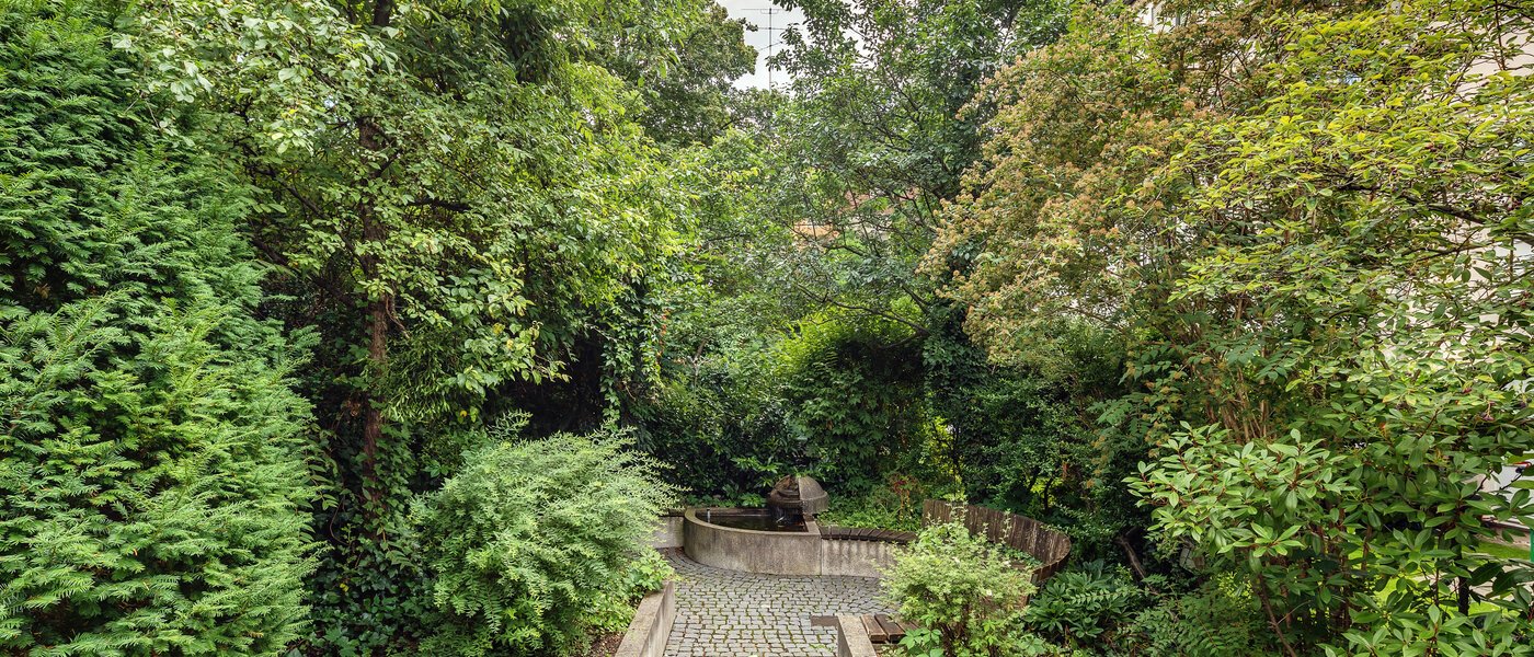 플랫 München Schwabing 01 내부 안뜰 12216