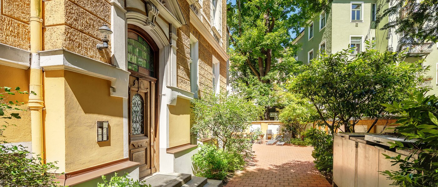 Плосък München Isarvorstadt 01 Вътрешен двор 12242