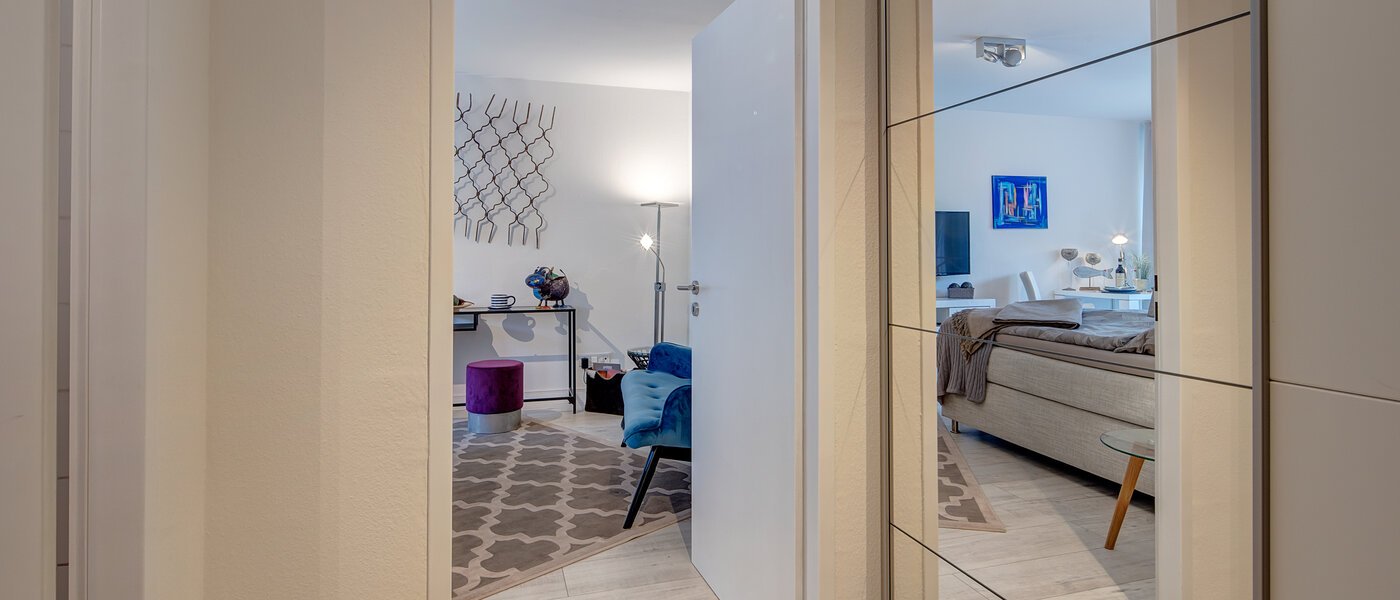 Ravna stran München Schwabing-West 01 Koridor/hodnik 12284