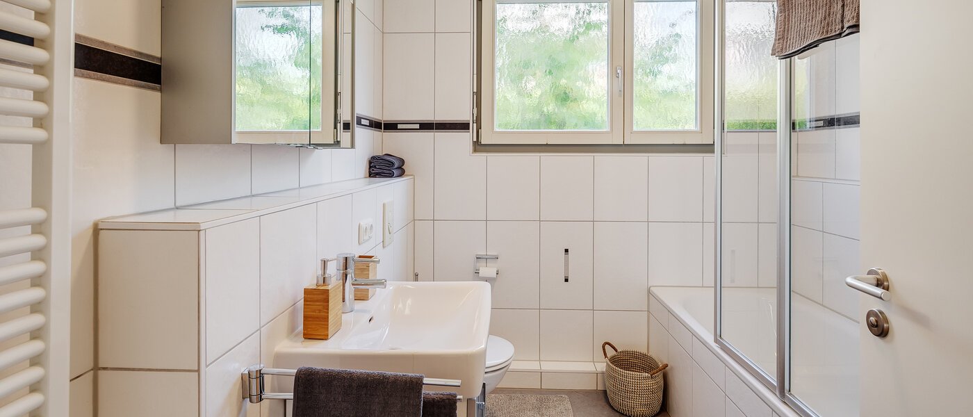 Tuin appartement München Messestadt Riem 01 Badkamer 12287