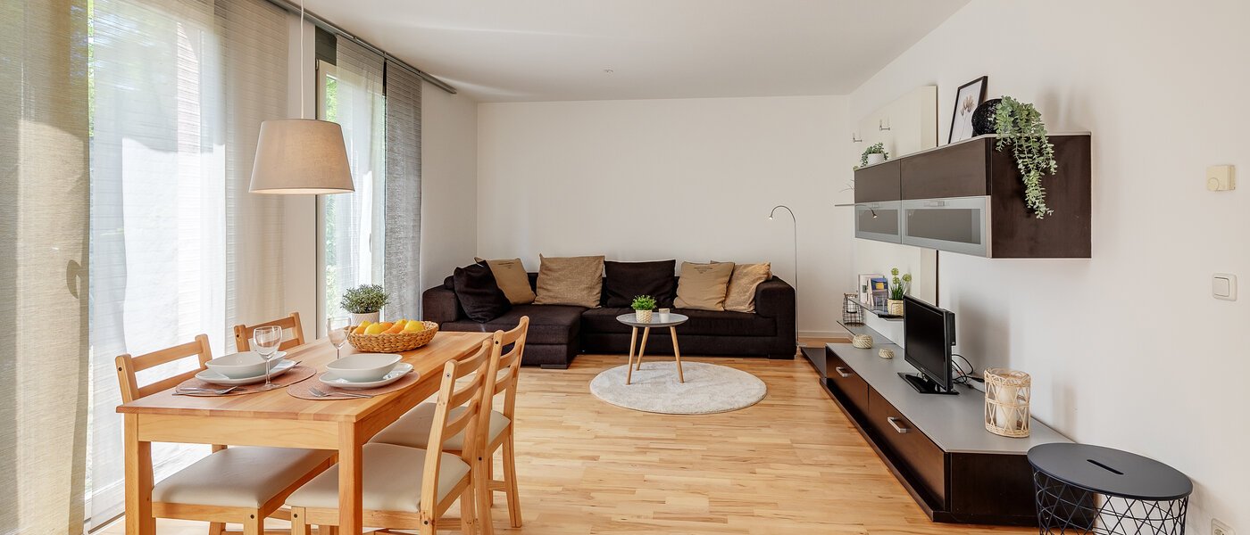 Tuin appartement München Messestadt Riem 01 Leefruimte 12287